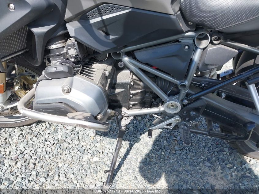 2017 BMW R1200 GS WB10A6104HZ656172