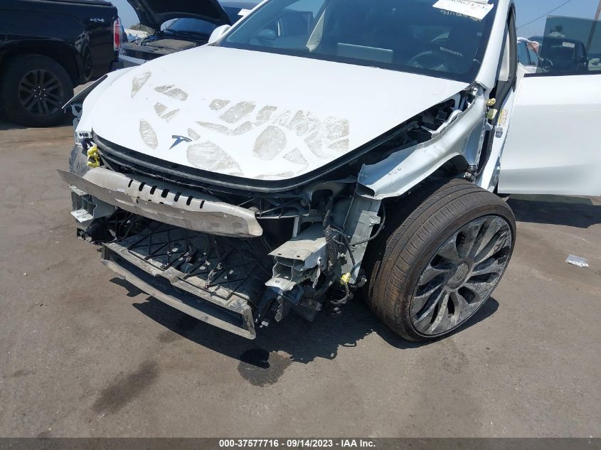 2022 TESLA MODEL Y PERFORMANCE - 7SAYGDEF8NF543157