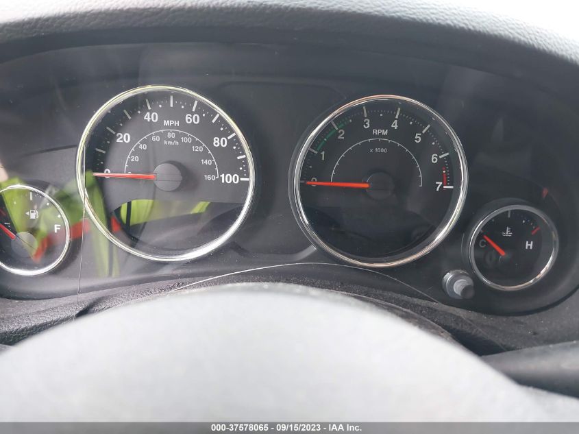 2013 JEEP WRANGLER UNLIMITED SPORT - 1C4BJWDG1DL605410