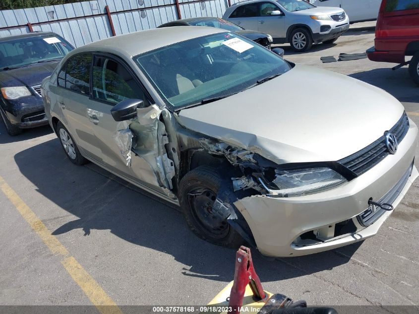 2013 VOLKSWAGEN JETTA SEDAN S - 3VW2K7AJ1DM288274