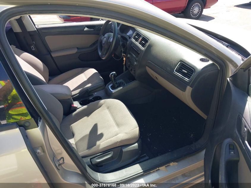 2013 VOLKSWAGEN JETTA SEDAN S - 3VW2K7AJ1DM288274