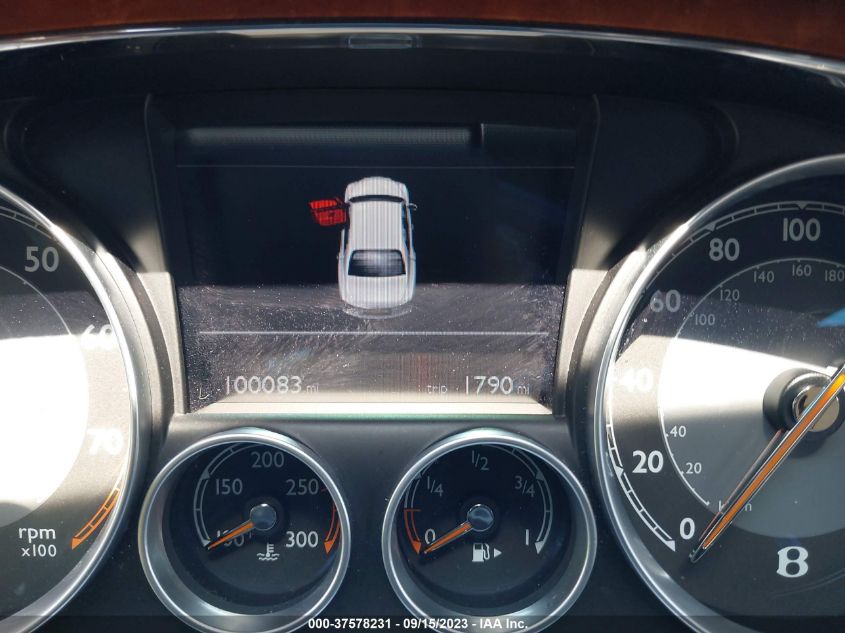 2015 BENTLEY FLYING SPUR V8 - SCBET9ZAXFC041923