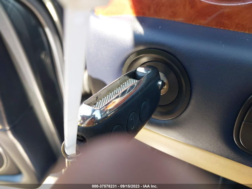 2015 BENTLEY FLYING SPUR V8 - SCBET9ZAXFC041923