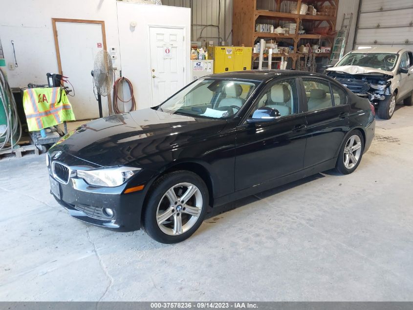 2013 BMW 3 SERIES 320I XDRIVE - WBA3C3C5XDF982861