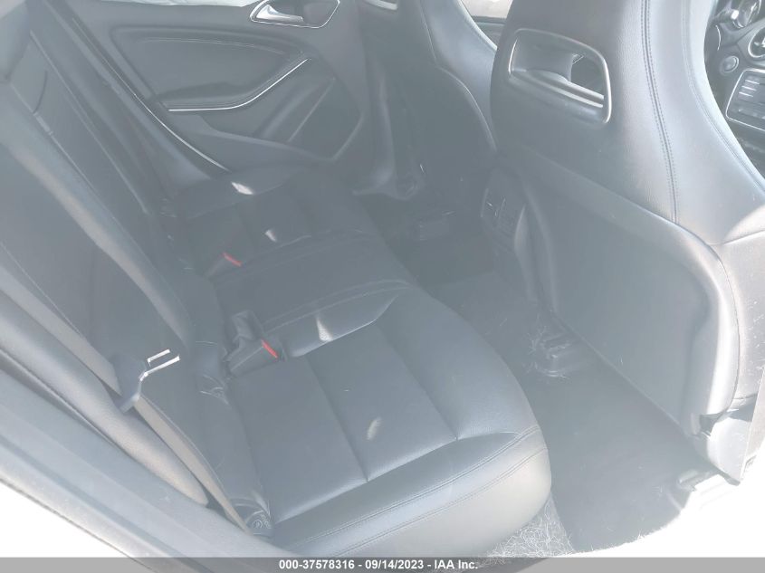 2015 MERCEDES-BENZ CLA-CLASS CLA 250 - WDDSJ4EB2FN188755