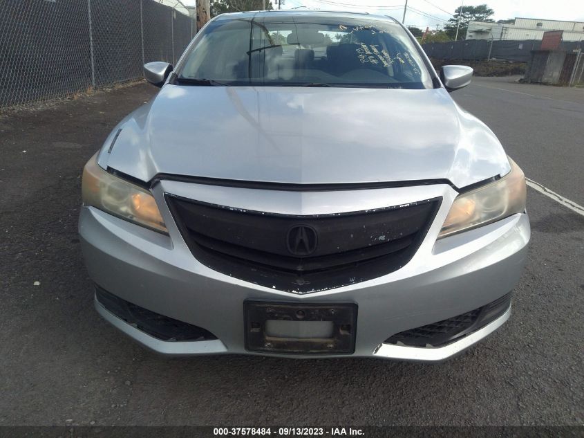 2013 ACURA ILX - 19VDE1F38DE001333