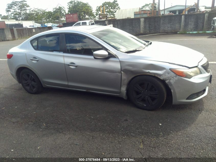 2013 ACURA ILX - 19VDE1F38DE001333