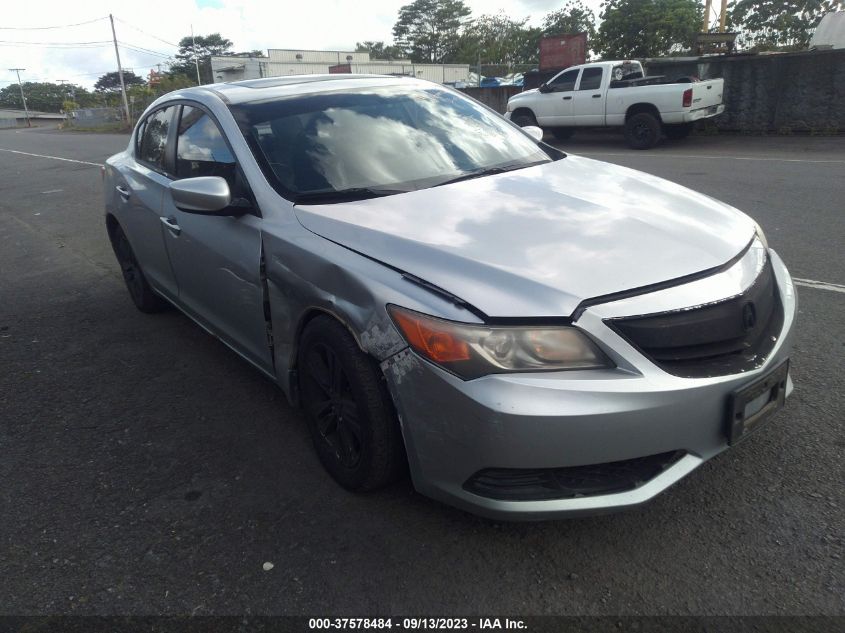 2013 ACURA ILX - 19VDE1F38DE001333