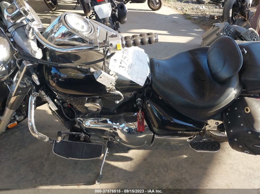 2005 SUZUKI C90 JS1VY52A252104383