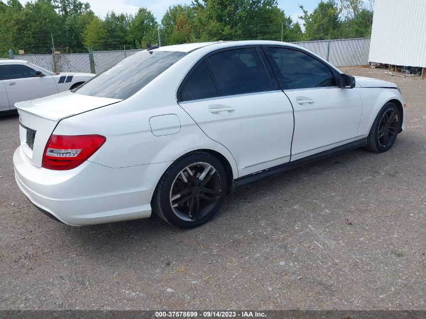 2014 MERCEDES-BENZ C-CLASS C 250 - WDDGF4HB8EG219397