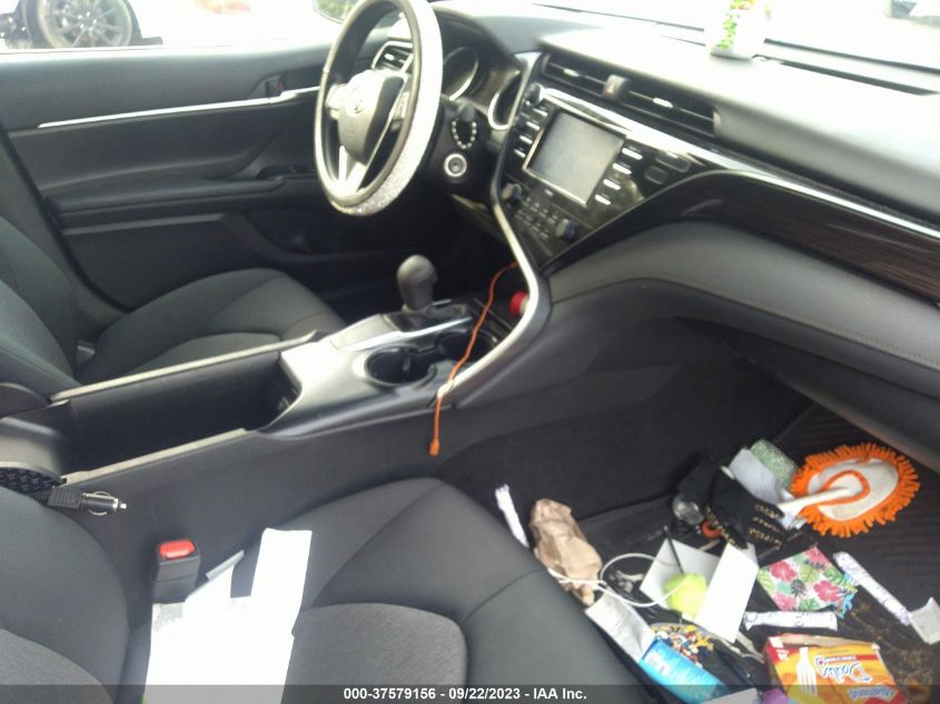 2020 TOYOTA CAMRY LE - 4T1C11AK2LU880062