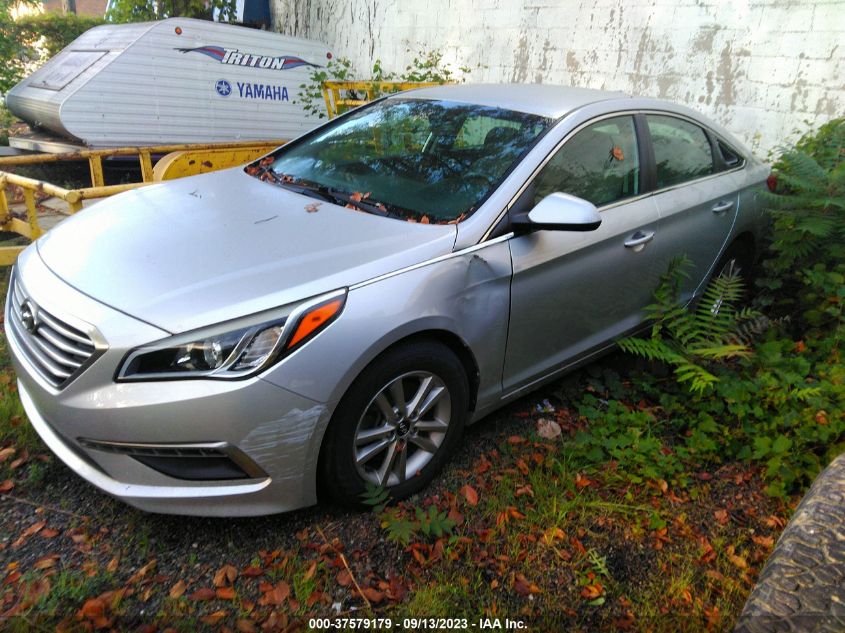 2015 HYUNDAI SONATA 2.4L SE - 5NPE24AF6FH228476