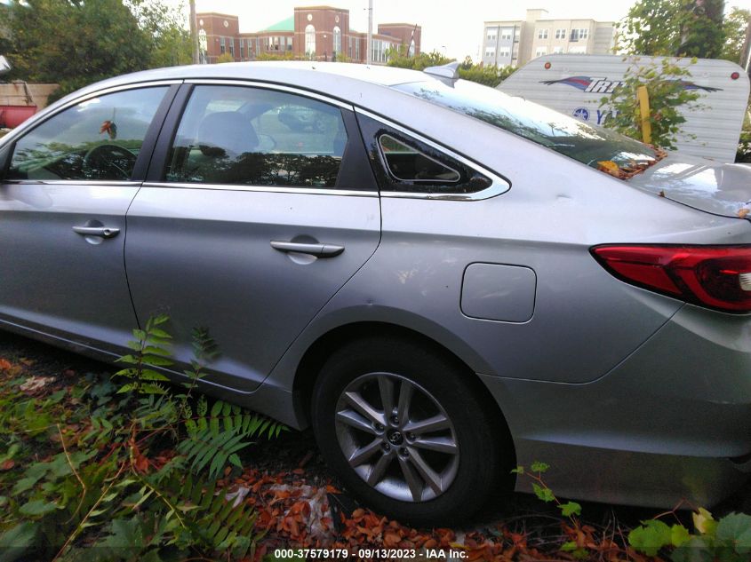 2015 HYUNDAI SONATA 2.4L SE - 5NPE24AF6FH228476