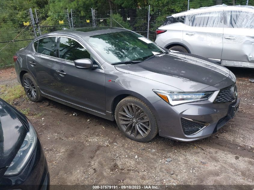 19UDE2F89NA007978 Acura ILX PACKAGE