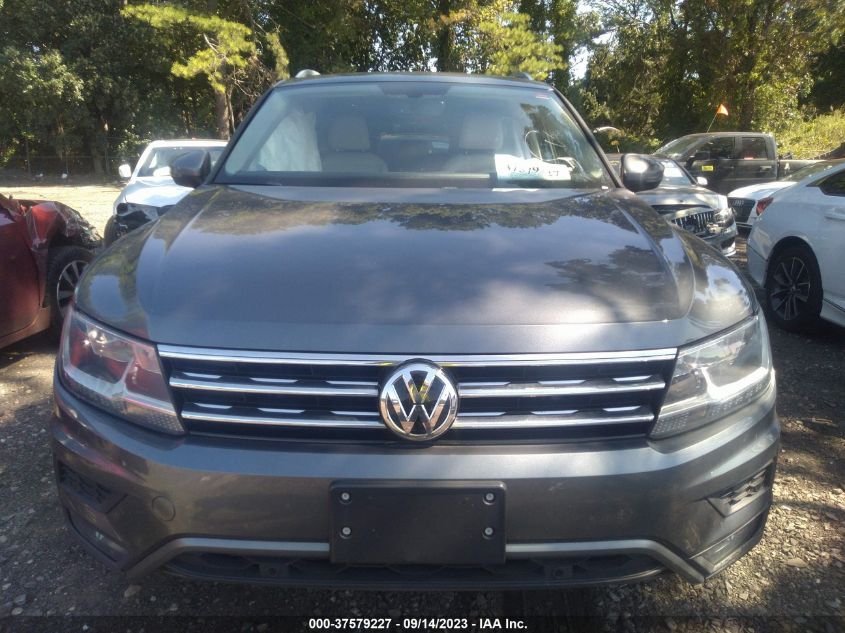 3VV3B7AX2KM089955 Volkswagen Tiguan SE/SEL/SEL R-LINE 12