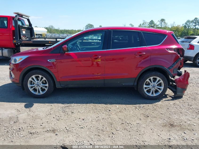 2019 FORD ESCAPE SE - 1FMCU0GD2KUA33051