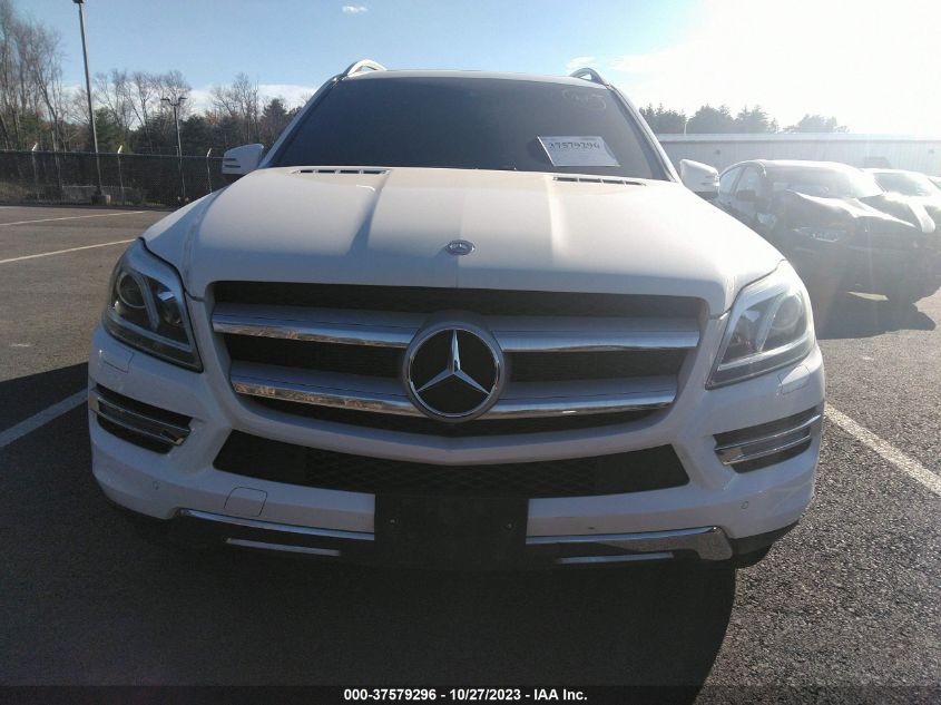 2015 MERCEDES-BENZ GL 450 4JGDF6EE3FA496935