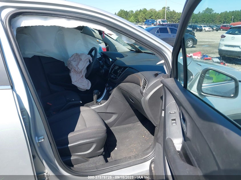 VIN 3GNCJLSB1KL351720 2019 CHEVROLET TRAX 1LT