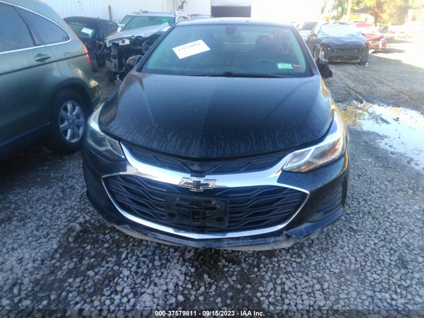 2019 CHEVROLET CRUZE LT - 1G1BE5SM1K7144876