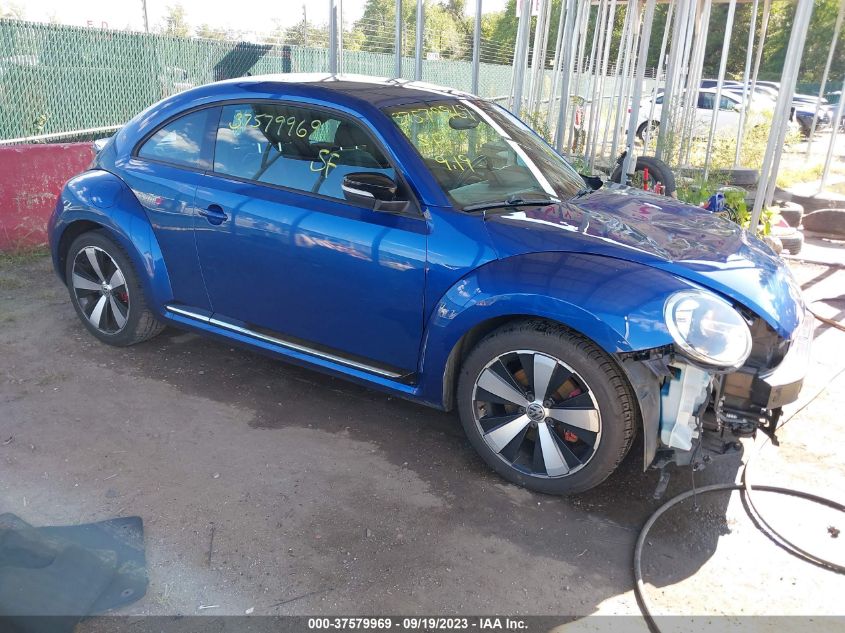 2013 VOLKSWAGEN BEETLE COUPE 2.0T TURBO - 3VWVA7AT9DM618275
