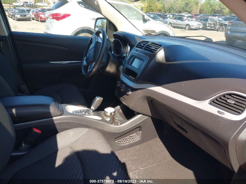 2018 DODGE JOURNEY SE - 3C4PDCABXJT510817