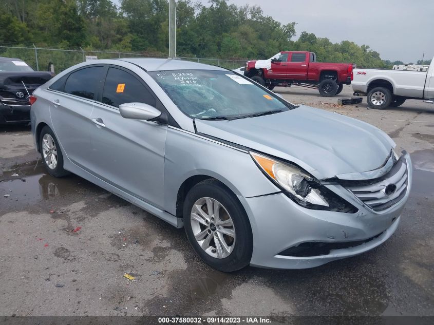 2014 HYUNDAI SONATA GLS - 5NPEB4AC7EH923361