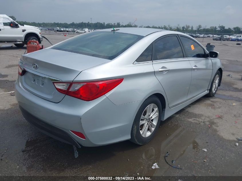 2014 HYUNDAI SONATA GLS - 5NPEB4AC7EH923361