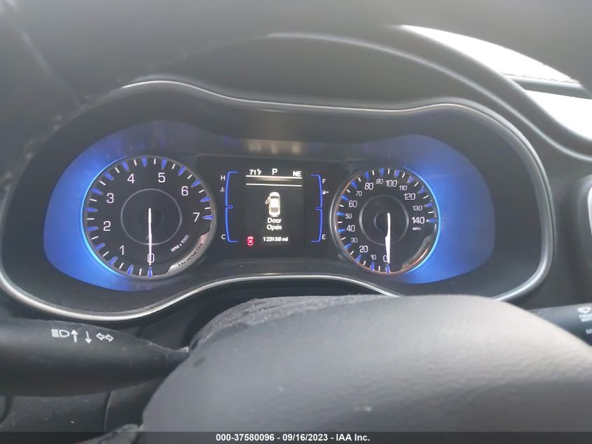 2015 CHRYSLER 200 LIMITED - 1C3CCCAB1FN547042