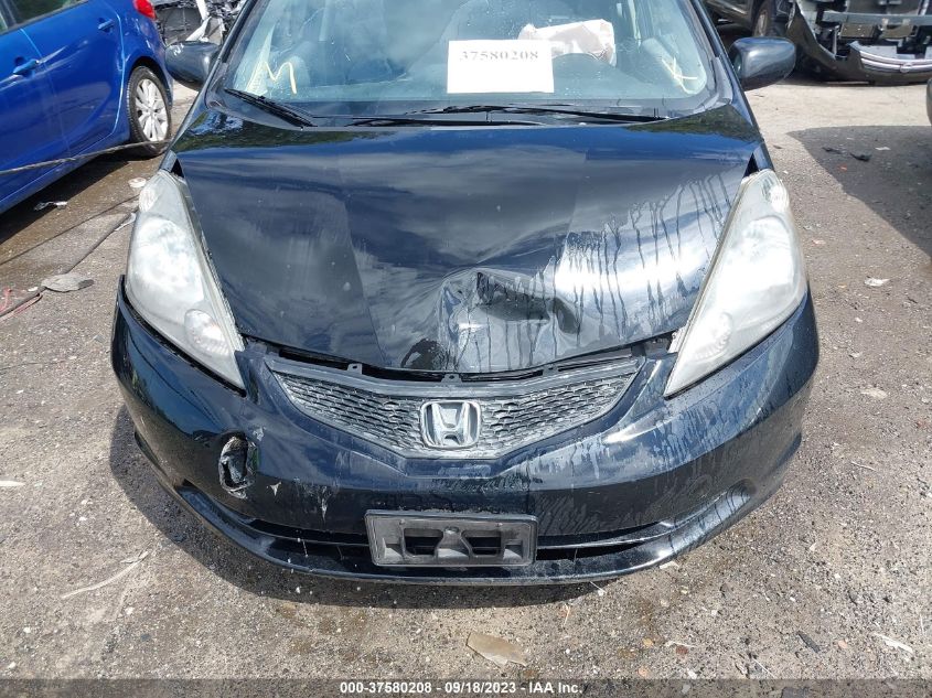 2013 HONDA FIT - JHMGE8H37DC061930