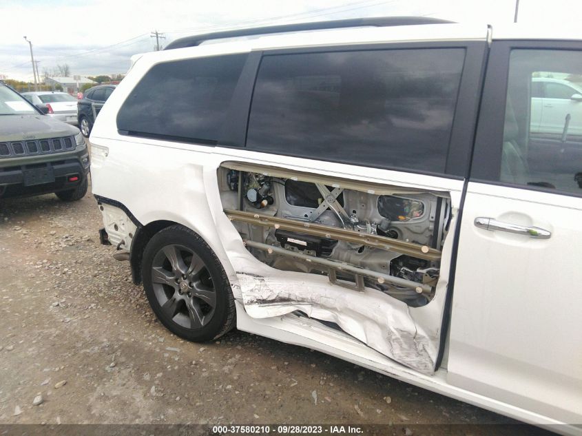 5TDXK3DC0FS638642 2015 TOYOTA SIENNA, photo no. 6