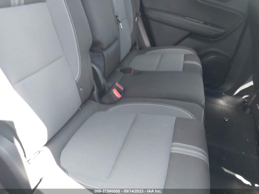 VIN 3GNKBCR45PS220593 2023 CHEVROLET BLAZER LT
