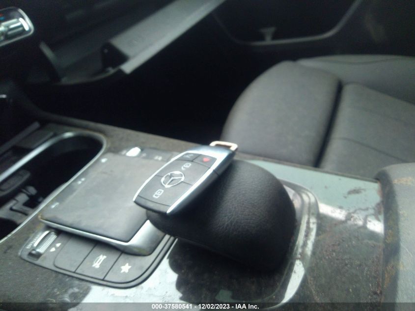 2021 MERCEDES-BENZ A 220 W1K3G4EB9MJ297060