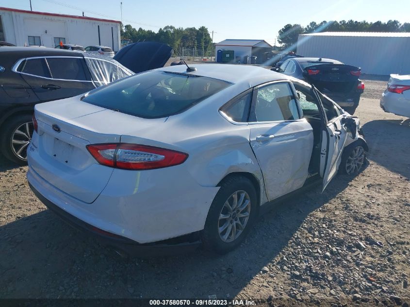 2016 FORD FUSION S - 3FA6P0G72GR276012