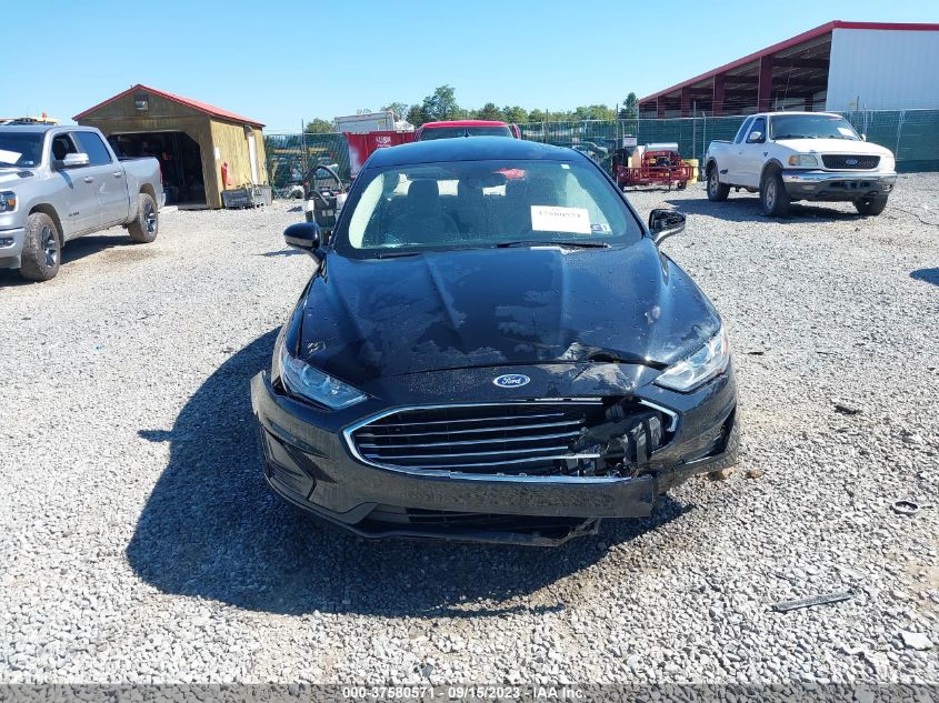 2020 FORD FUSION SE - 3FA6P0HD0LR197095