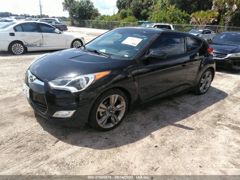 2016 HYUNDAI VELOSTER - KMHTC6AD1GU289185