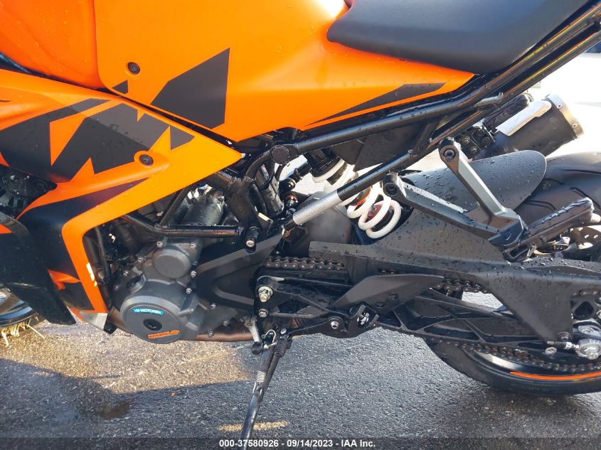 2022 KTM 390 RC MD2JYJ404NC215085