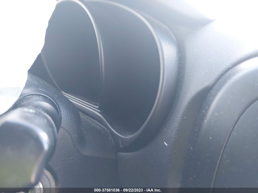 2014 KIA SOUL + - KNDJP3A56E7008906