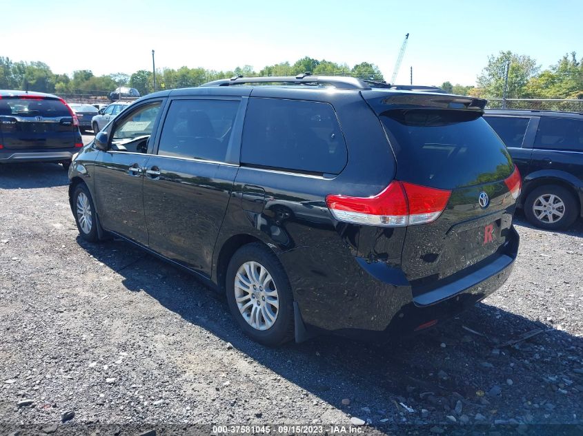 2013 TOYOTA SIENNA XLE AAS/XLE/LTD - 5TDYK3DCXDS294285