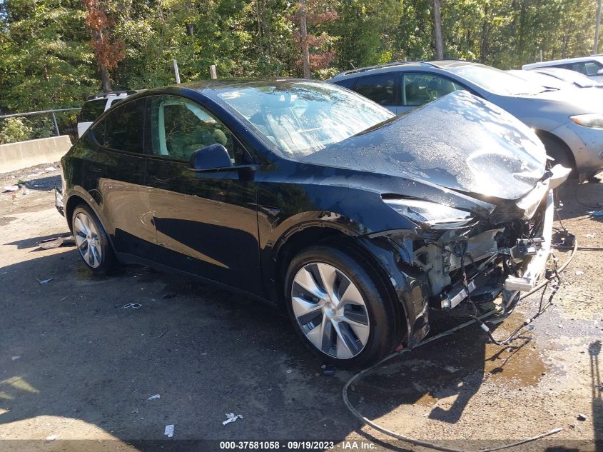 2021 TESLA MODEL Y STANDARD RANGE - 5YJYGDED9MF109646