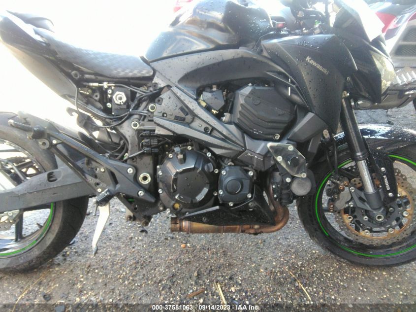 2016 KAWASAKI ZR800 B JKBZRCB16GDA13920