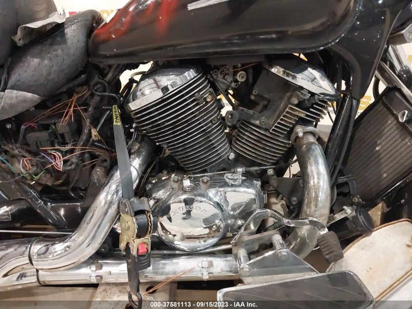 2002 HONDA VT750 CDC - JH2RC44692M611331