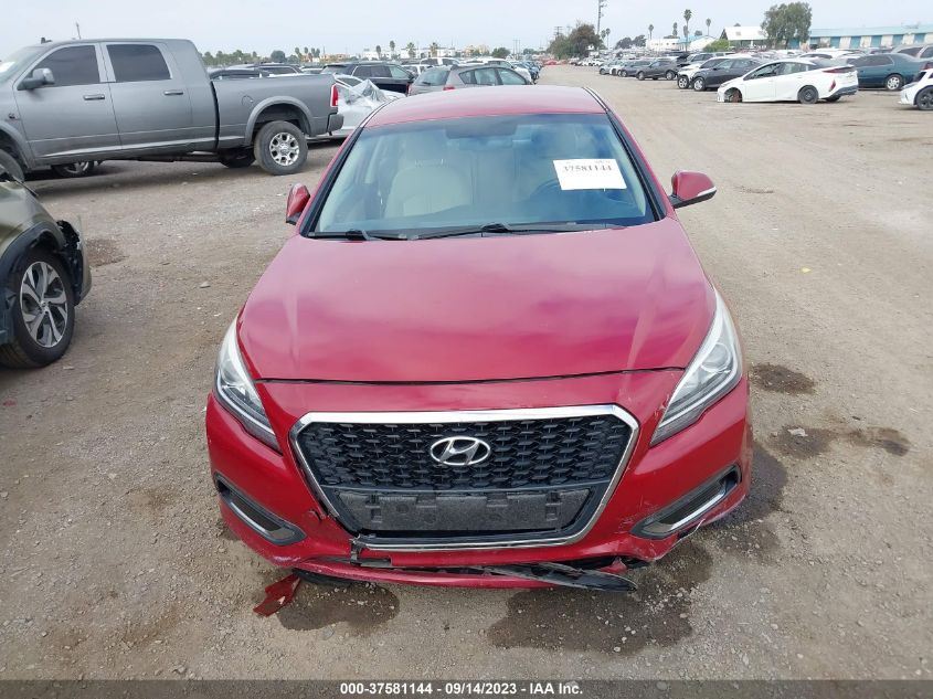2016 HYUNDAI SONATA HYBRID SE - KMHE24L18GA008827