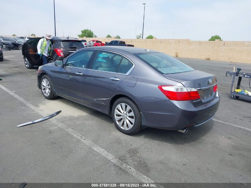 2015 HONDA ACCORD SEDAN TOURING - 1HGCR3F92FA032530