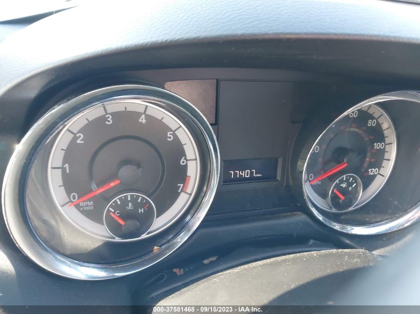 2019 DODGE GRAND CARAVAN SXT - 2C4RDGCG1KR552886