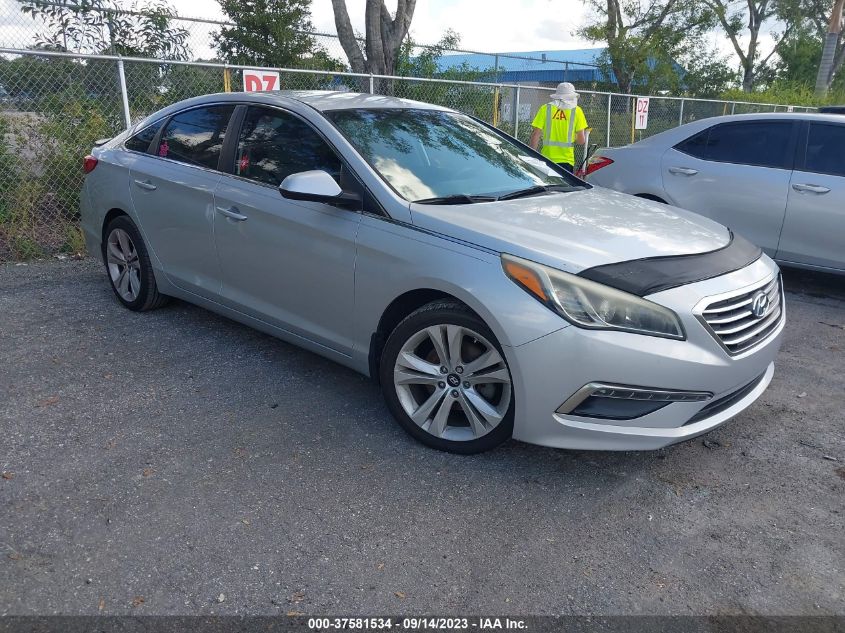 2015 HYUNDAI SONATA SE - 5NPE24AF6FH258030