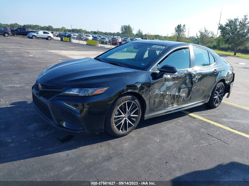 2022 TOYOTA CAMRY SE - 4T1G11AK5NU643960