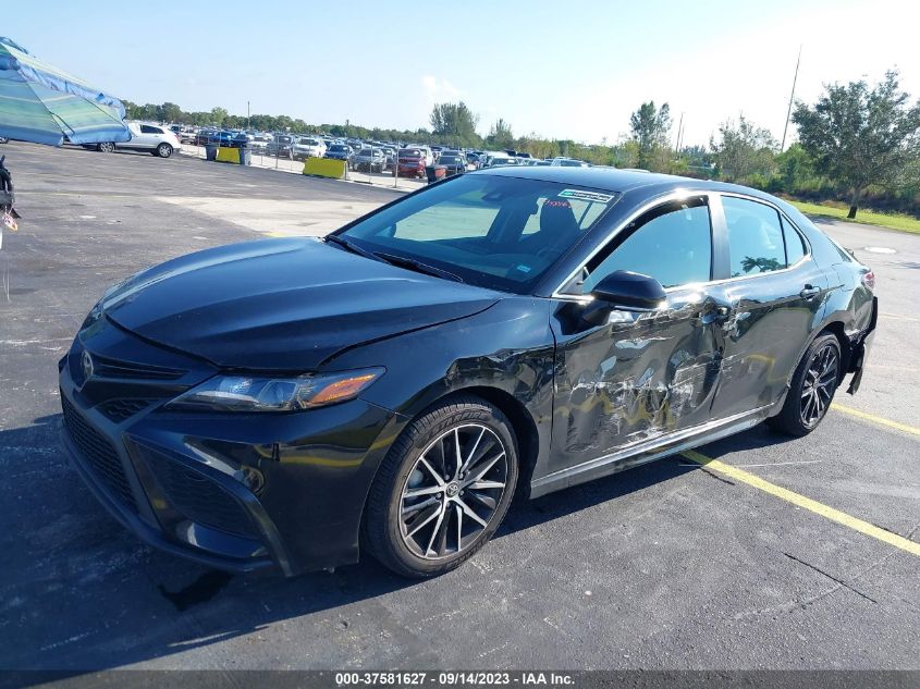 2022 TOYOTA CAMRY SE - 4T1G11AK5NU643960
