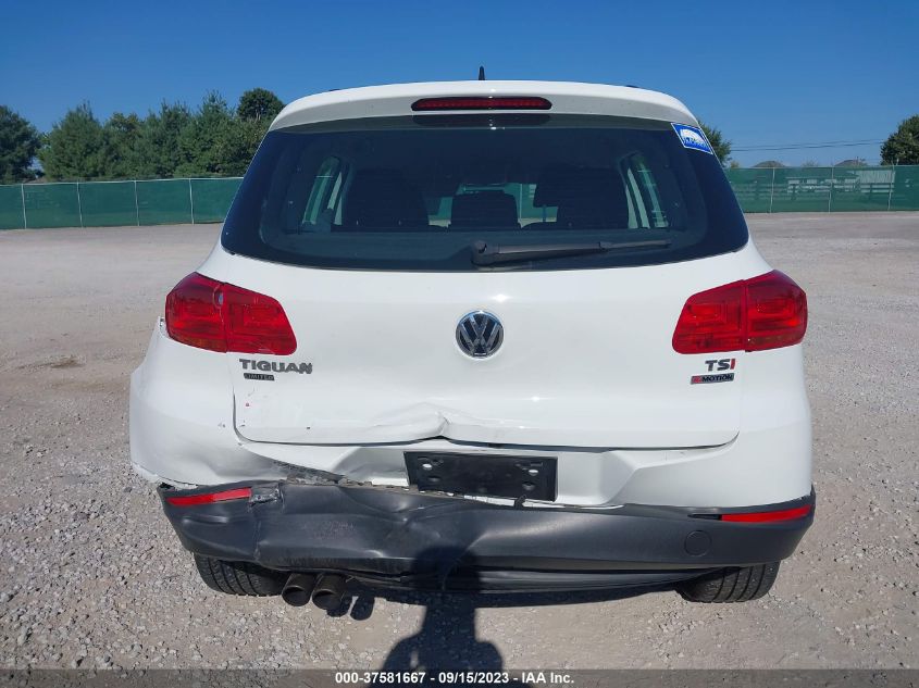 2017 VOLKSWAGEN TIGUAN - WVGBV7AX2HK054328