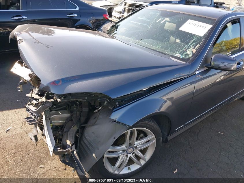 2014 MERCEDES-BENZ C-CLASS C 250 - WDDGF4HB3EA947440