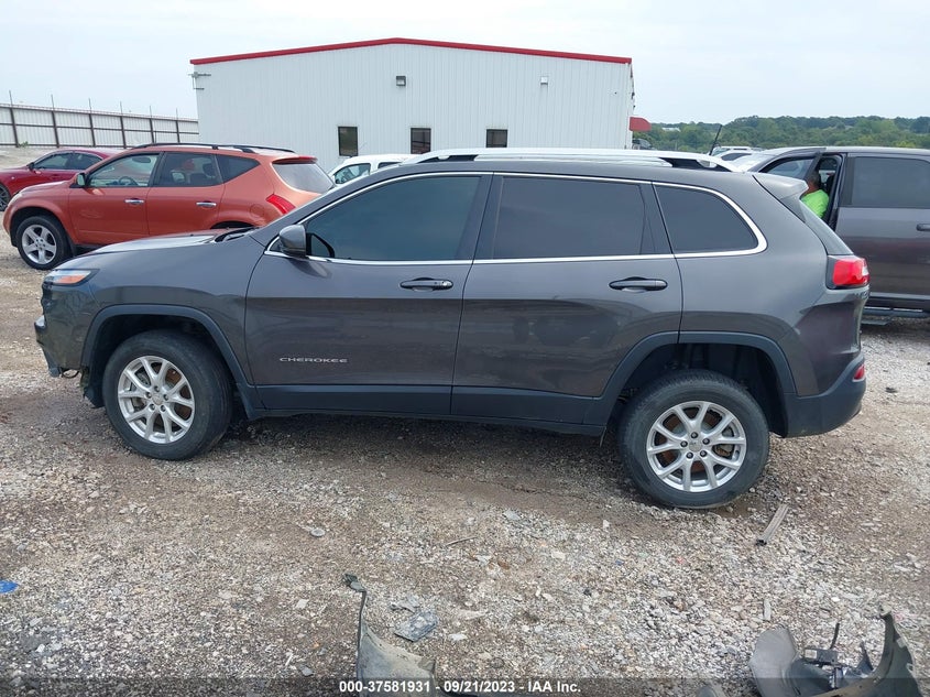 VIN 1C4PJMLX5JD508311 2018 JEEP CHEROKEE LATITUDE PLUS